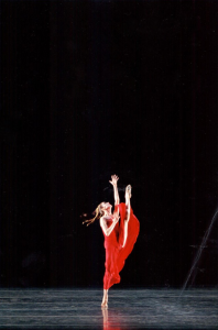 Sandra Brown performing Martha Graham's "Diversion of Angels." Photo: Rosalie O'Connor